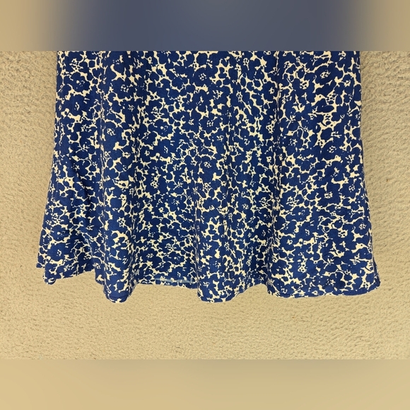 Marine Layer Womens Mini Skirt Sz 0 Soft & Flowy Back Zip Closure White Blue - Picture 5 of 10